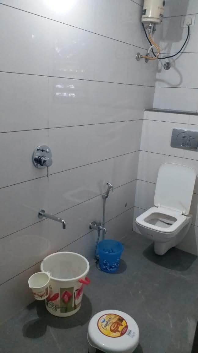Gallery Image 79